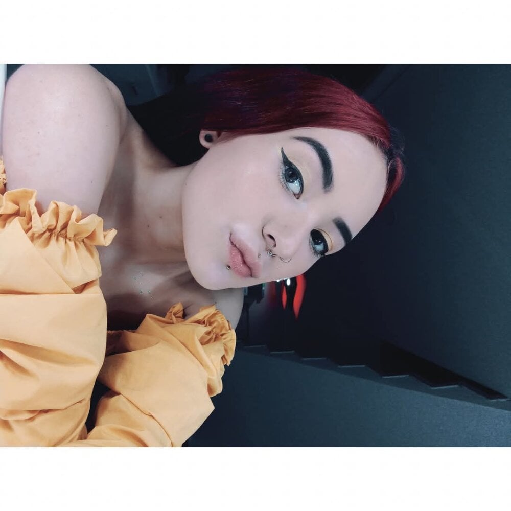 Madison_charlotte profile