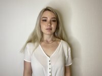StaceyBeII's Offline XXX Chat