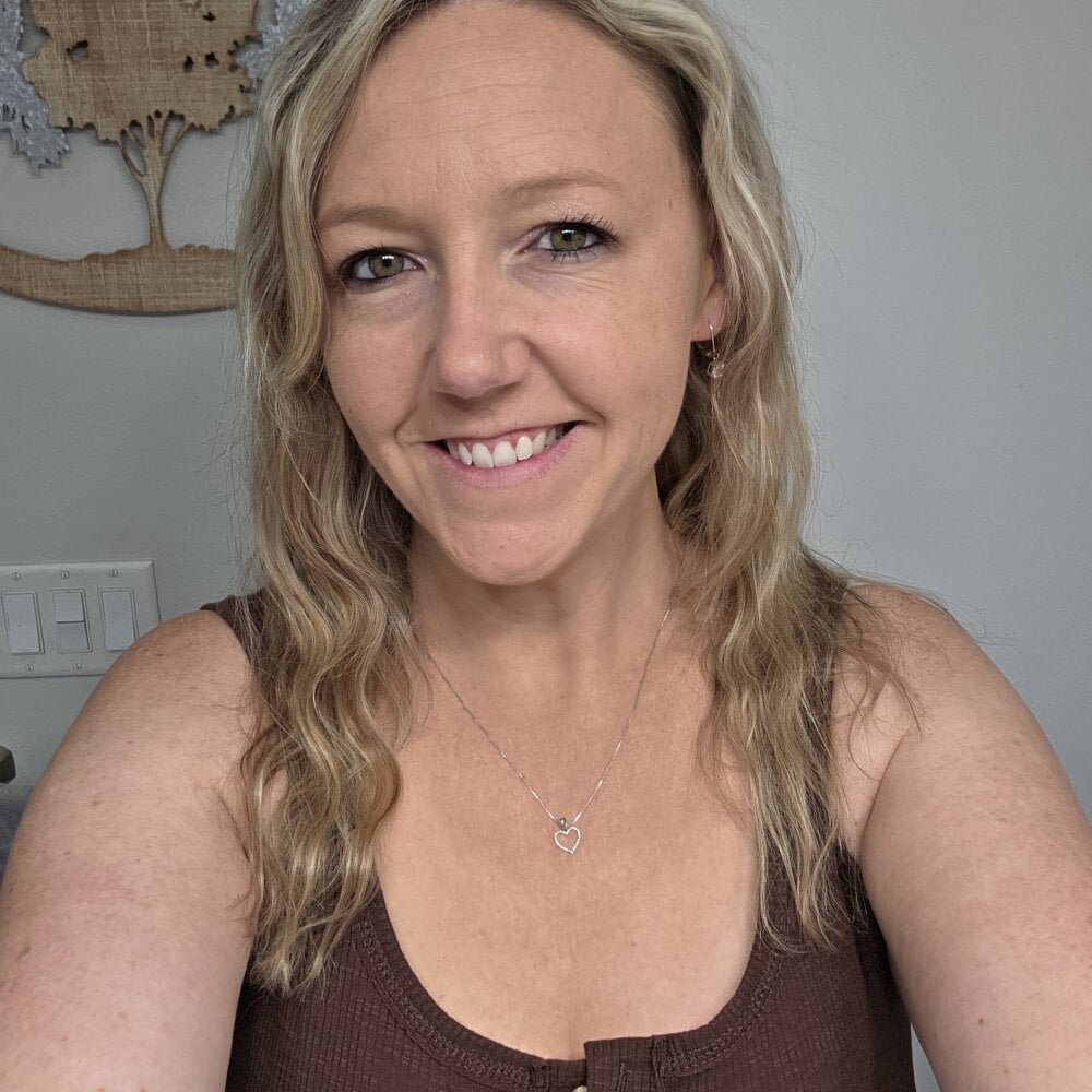webcam-sexe.net therealbigbootytessa livesex profile in white cams
