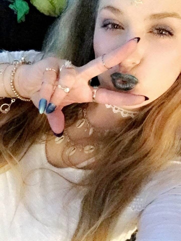 stripchat pushyarchitecture1 webcam profile pic via sexcityguide.com