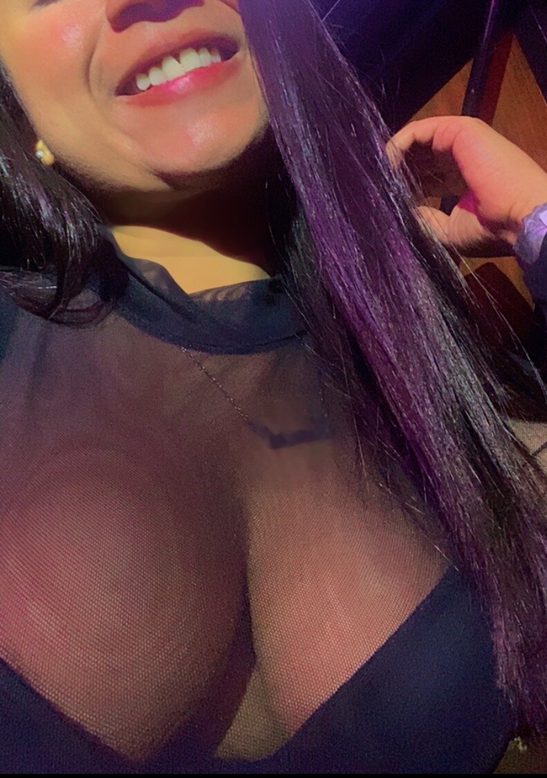 Sexiflower69