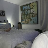 geneviever's webcam live show