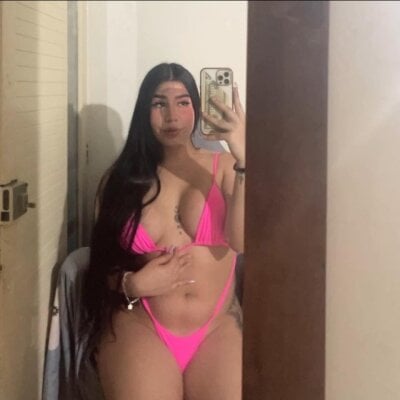 perlaloversxxx from stripchat