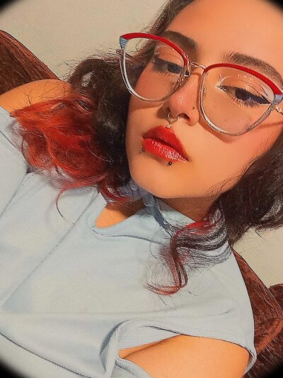 aome_akatsuki18 from stripchat
