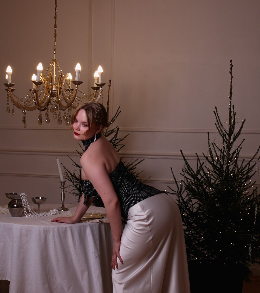 Essie_Fanning offline XXX-chat