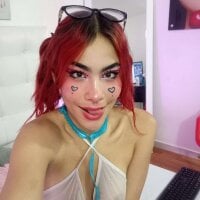 Kinky-sara's Offline Chat Room