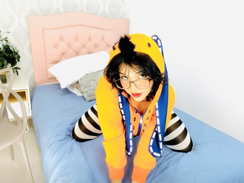 sexcityguide.com ada_sienn livesex profile in somwhere-beyoned-the-rainbow cams