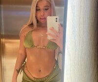 yournaughtypetitedollyy Offline Chatrum