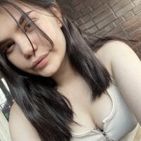 Ester_Nana's Offline Chat Room