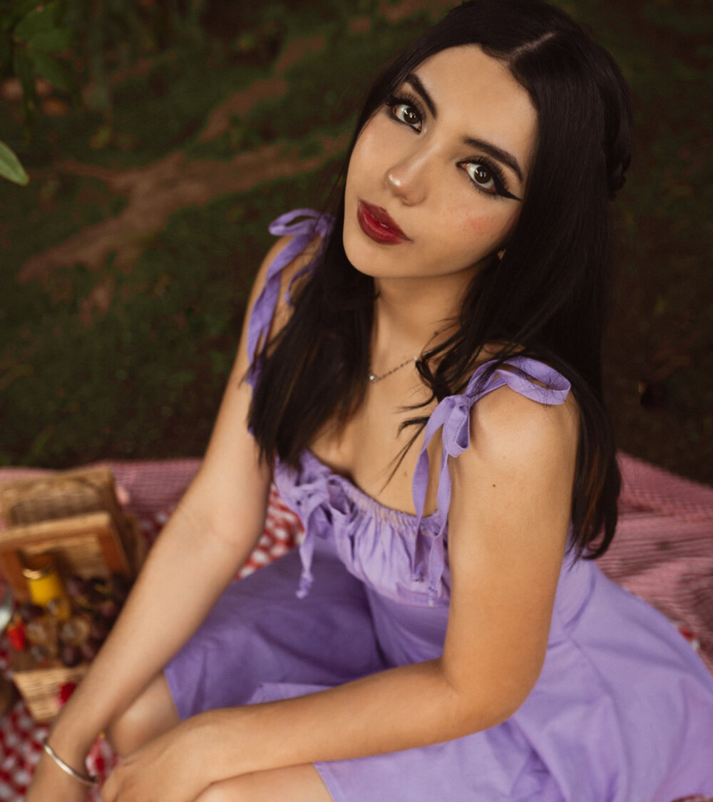 Live sex webcam photo for Aliceowenn #290048972