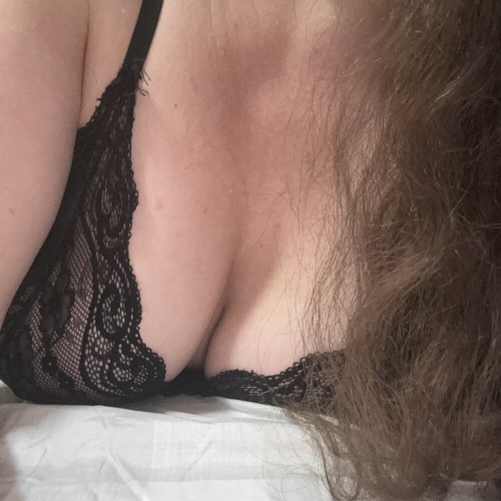 nicekatelove from stripchat