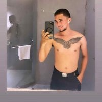 Zonrox12's webcam live show