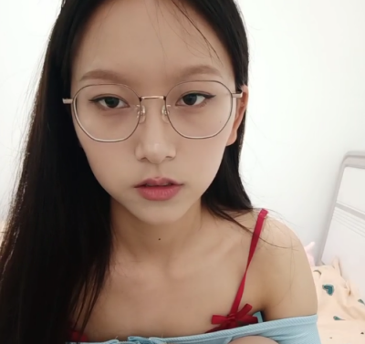 ai-pu-li 🐜 nude chat