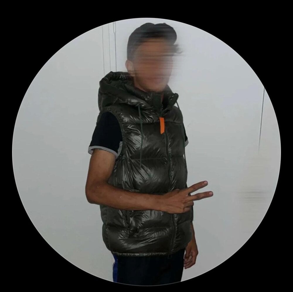 دردشة Leprofdusex69 الجنسية دون اتصال