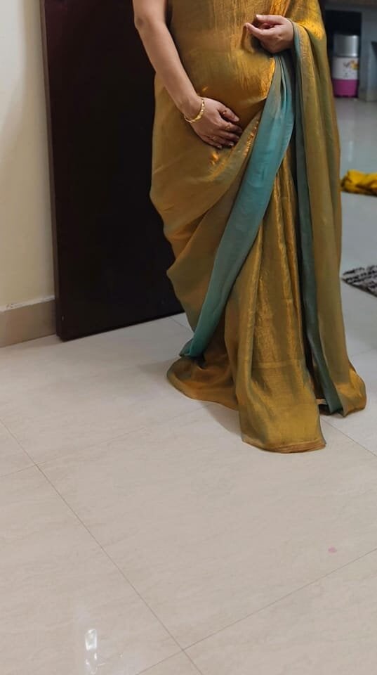 Desi_cuple99