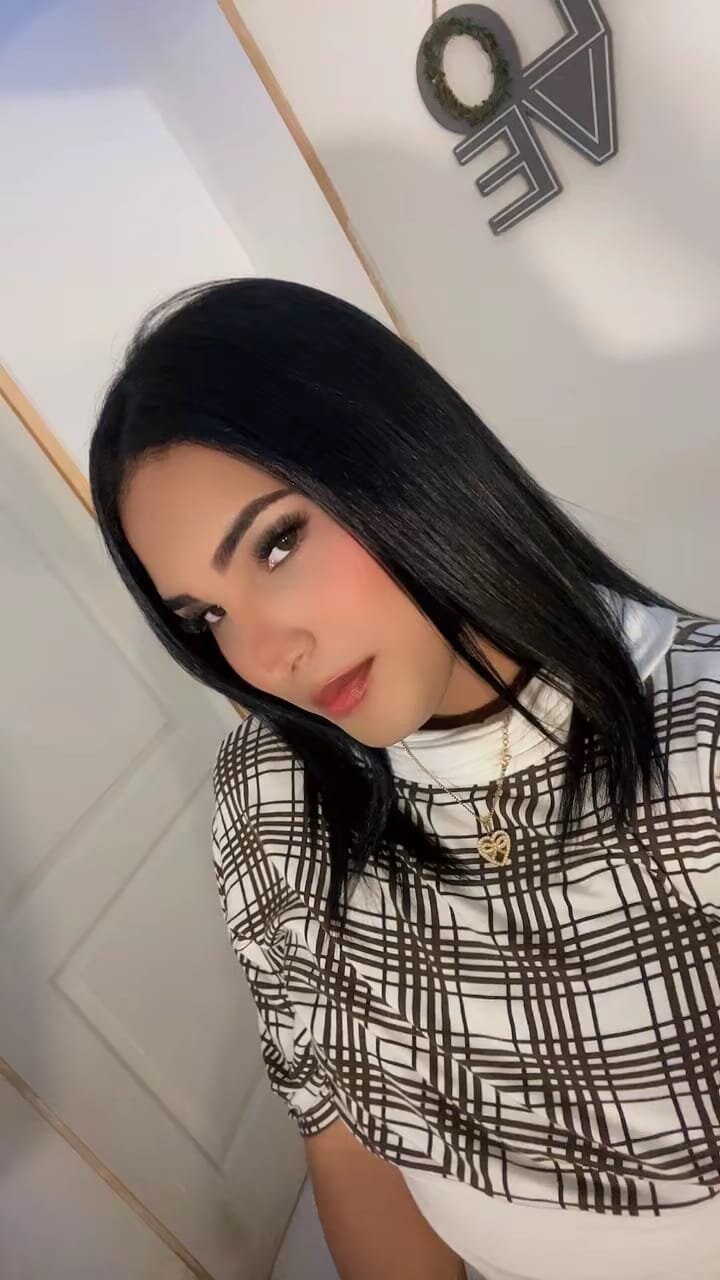 isaabellaa_hot