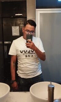 maquina-orgasmo's Offline Chat Room