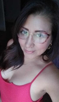 alanasexy25's webcam live show