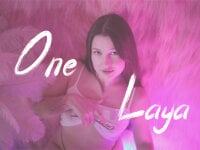 OneLaya's webcam live show