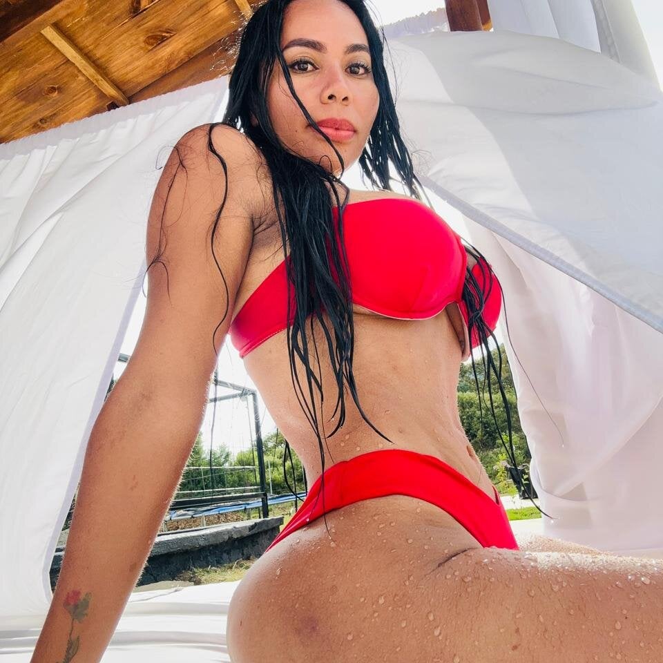 squirt4umegan from stripchat