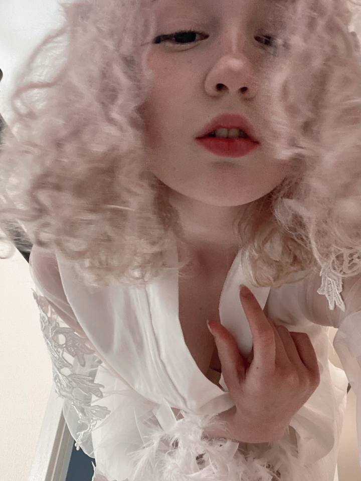 MeganCollinge 🗽 free nude stream
