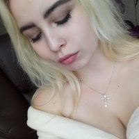 EvelinaSwan's Offline Chat Room