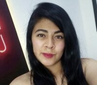 clarissa_gp's Offline Chat Room