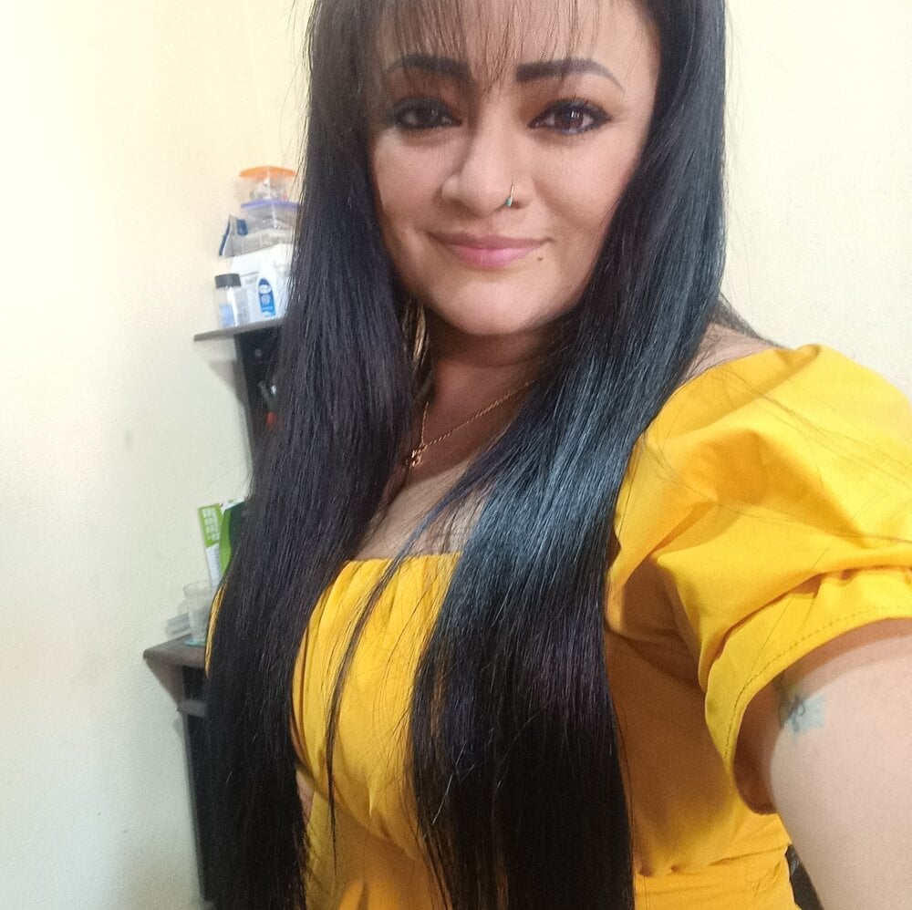 dirtyvalentina4u's Offline XXX Chat
