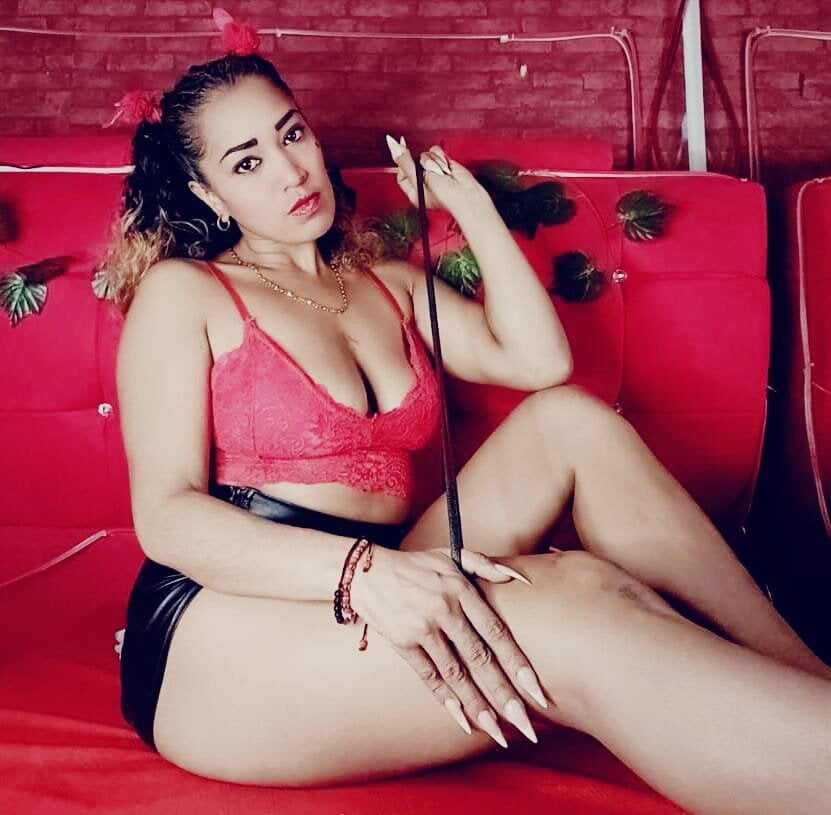 CandyCandy- profile