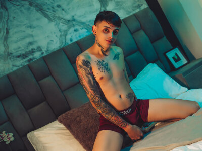 AngelPrince_ private show