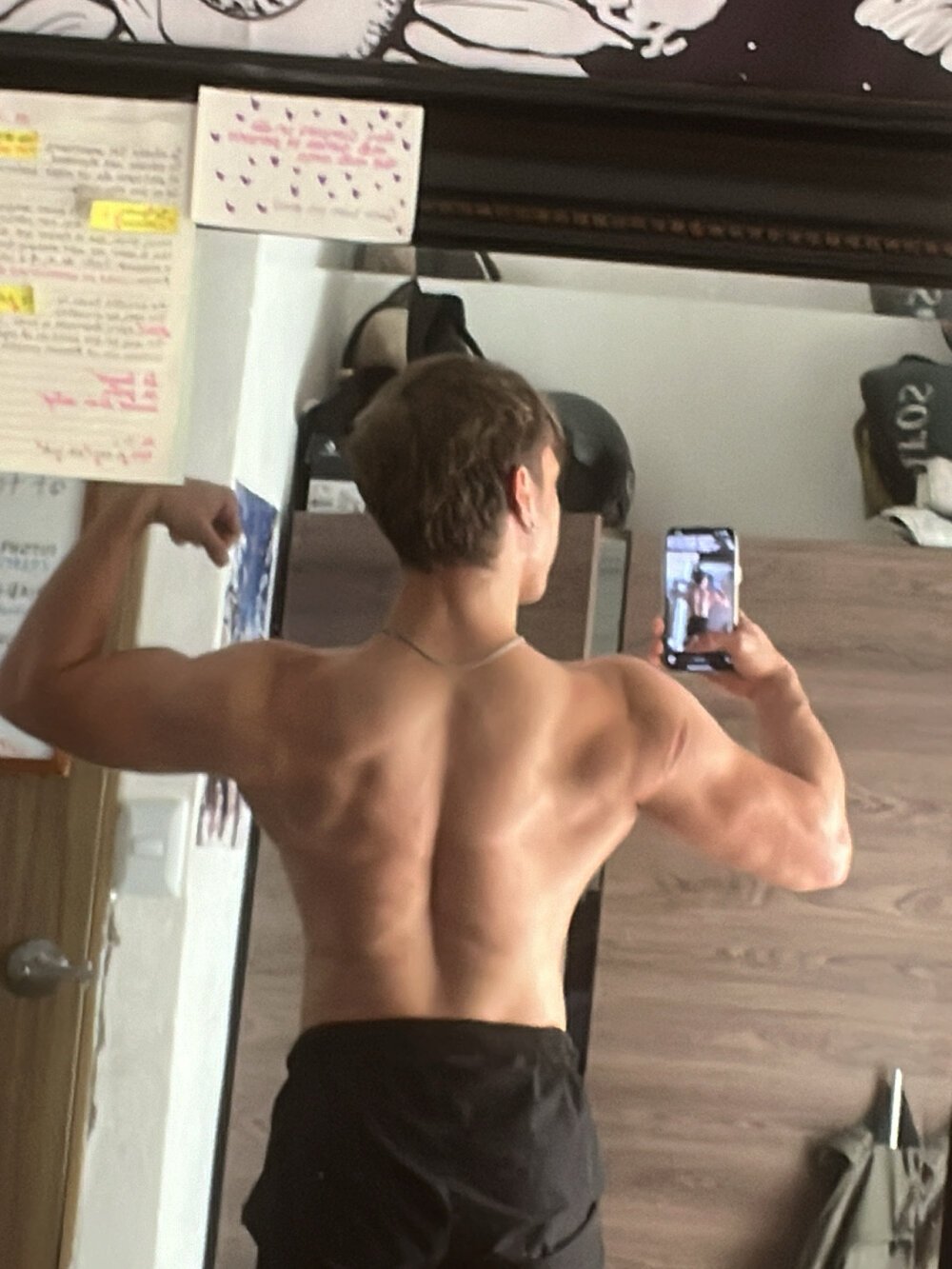 Goldennboyy profile
