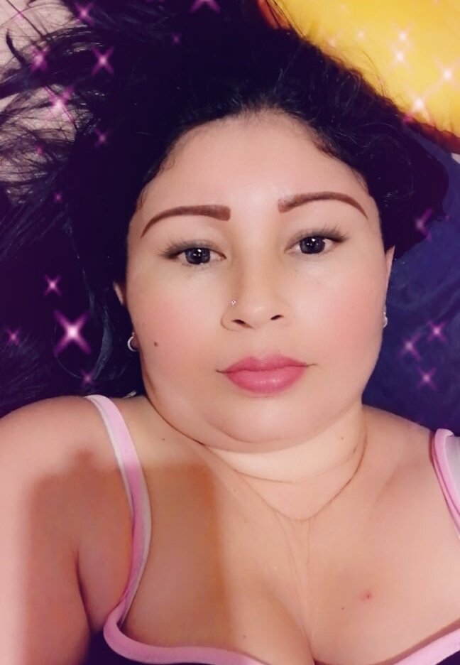 Live sex webcam photo for CuteMatureSex #289972333