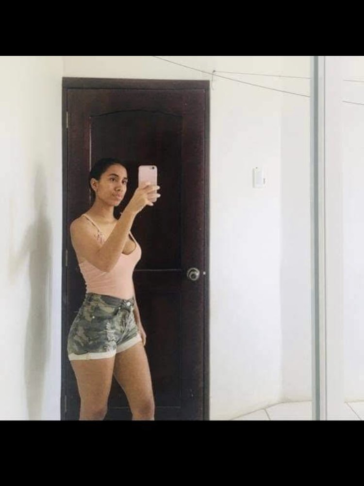 ali22aman from stripchat