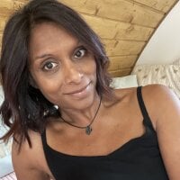 Coco79x's Offline Chat Room