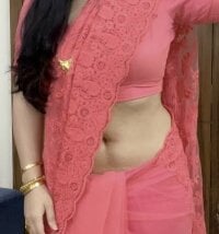 aadhavi's Offline Chat Room