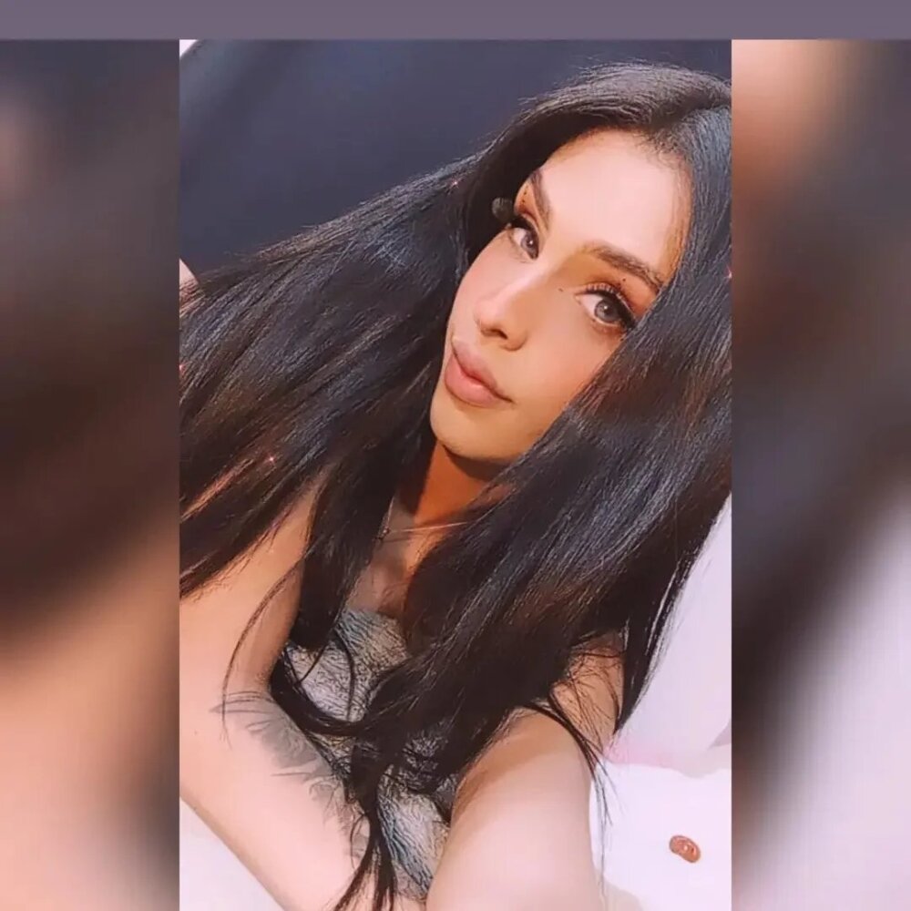 Live sex webcam photo for AlanaBekeer #289868761