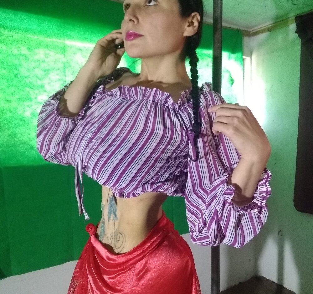 Modelo Webcam Arcelia_milf1 Chat & Show de Sexo en Vivo Stripchat