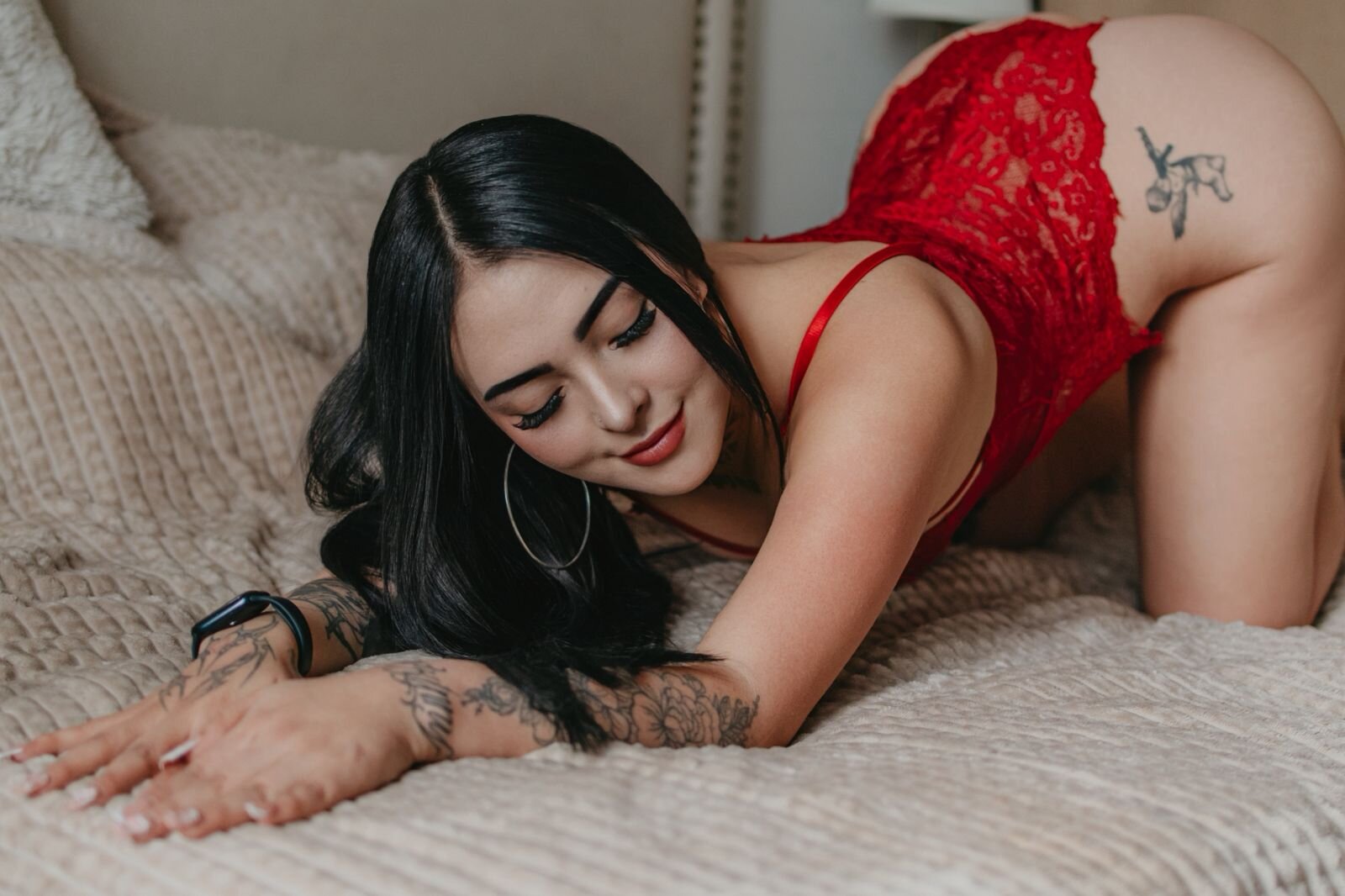 Ashley_live69