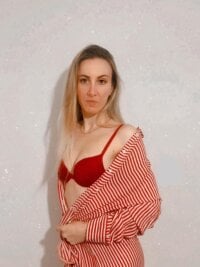 BriannaMiler's Offline Chat Room