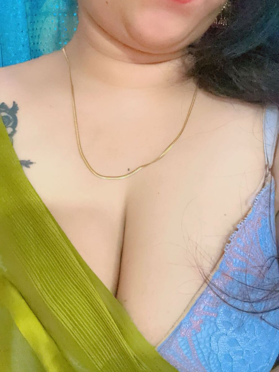 Akhi_Akshaya Chat Room offline