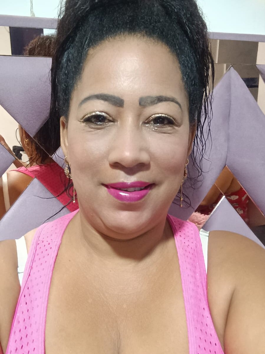 livesex.fan star_sweett69 livesex profile in in-your-bed-and-in-your-dreams-baby cams