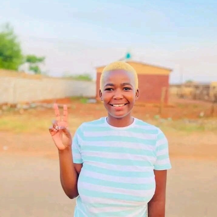 Darkdindy8's Live XXX Chat