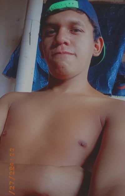 ACTIVOLATINNO77 Male Dildo Webcam Adult