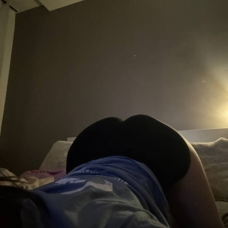 sexelife9's Offline XXX Chat