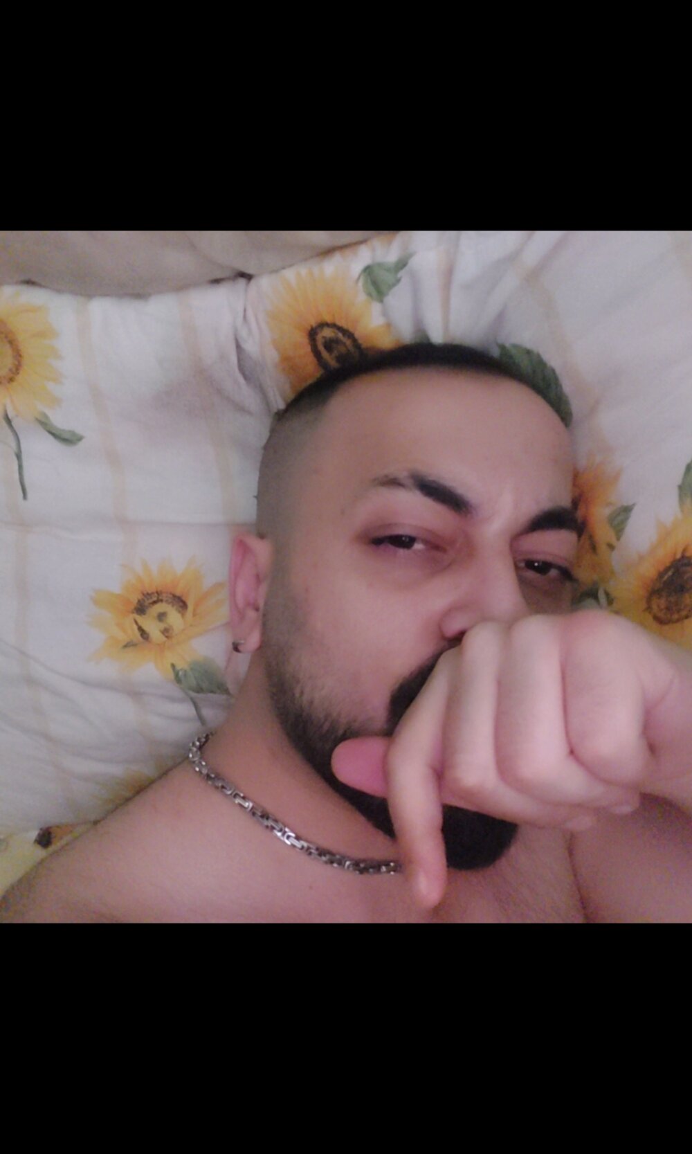 Uzunaletli35 Adlı Modelin Çevrimdışı XXX Sohbeti