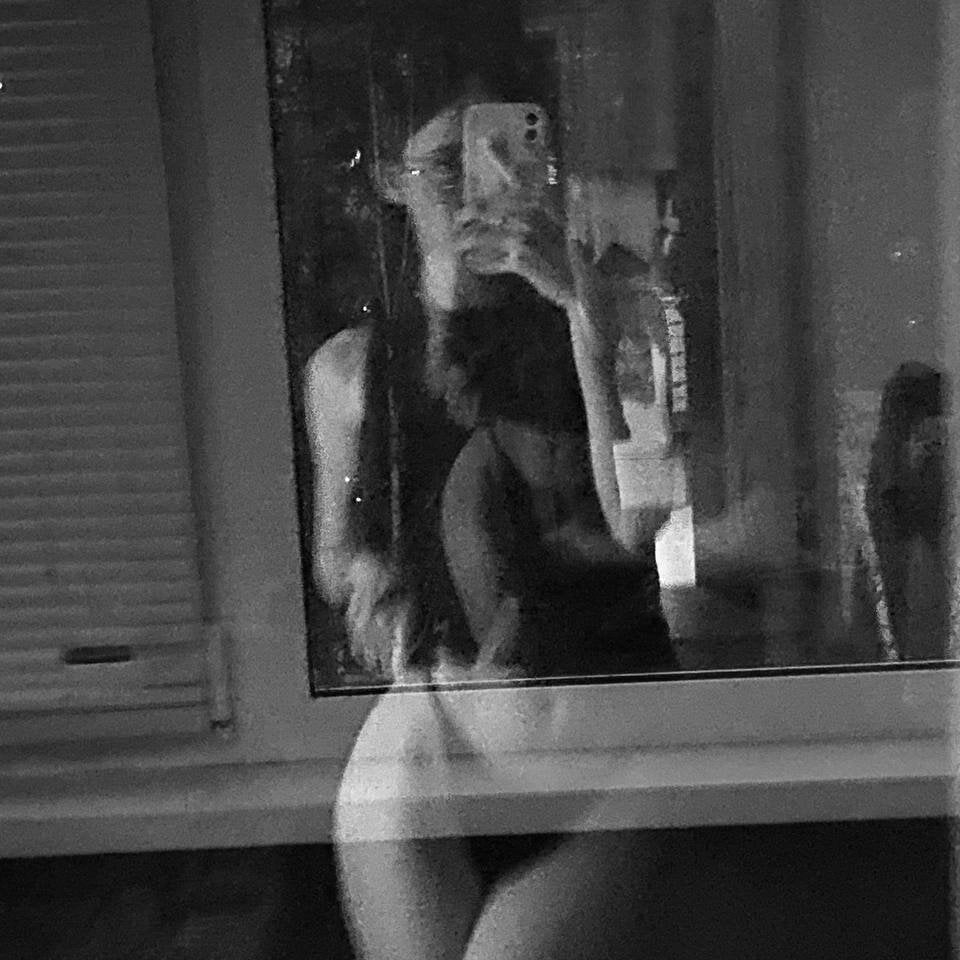 EllisRose18 profile