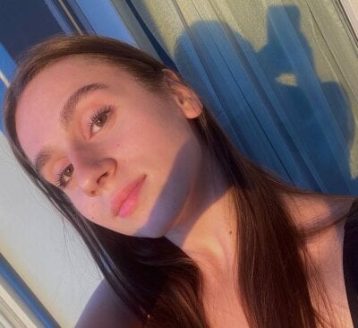 _Marianna_Ton_ 📐 naked chat