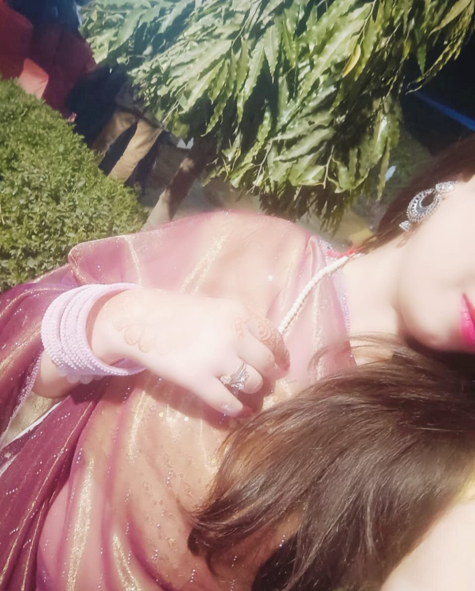Cute_pandey_07