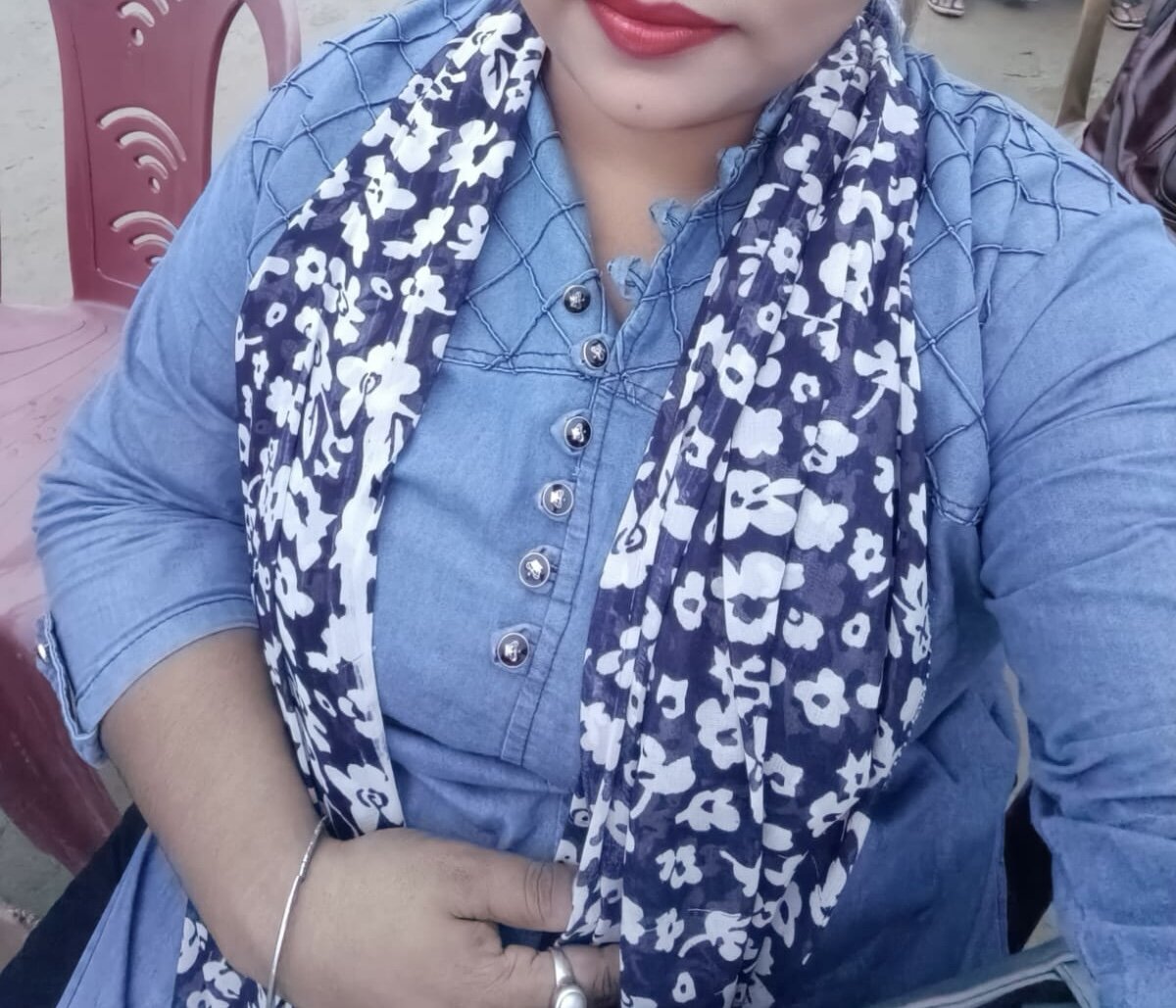 Charu_daring