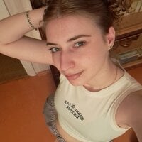 ivetabloom's Offline Chat Room